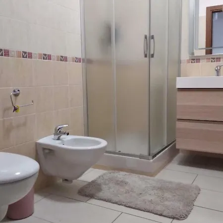 A Pochi Passi Dal Mare Nuovo Con Terrazzo