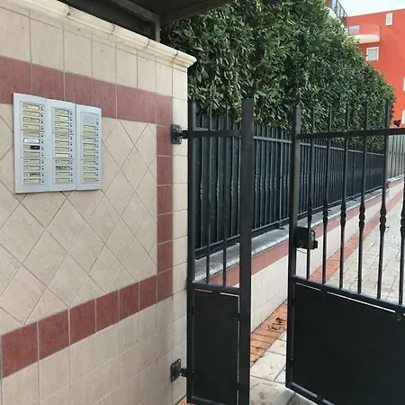 A Pochi Passi Dal Mare Nuovo Con Terrazzo