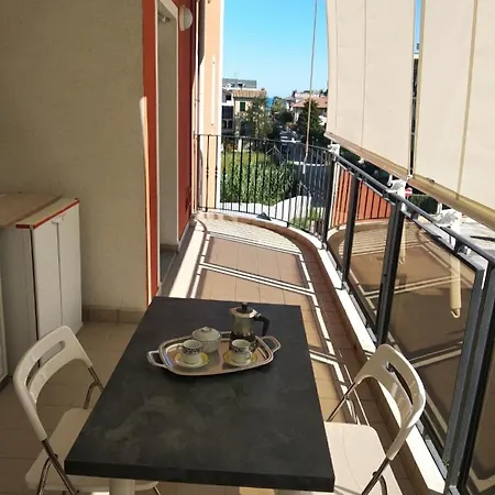 A Pochi Passi Dal Mare Nuovo Con Terrazzo Apartment