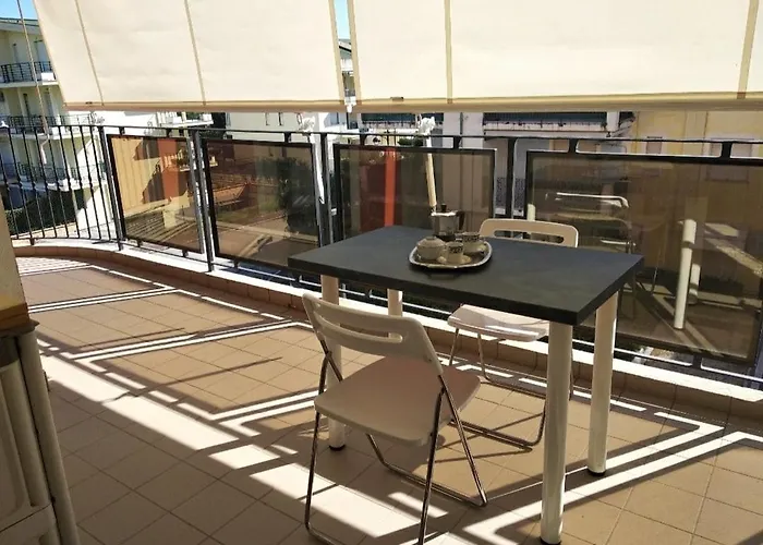 Apartment A Pochi Passi Dal Mare Nuovo Con Terrazzo